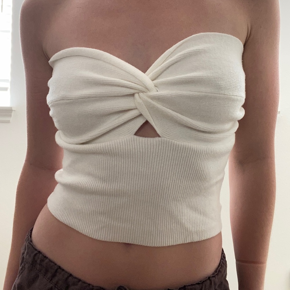 Super cute white knit tube top